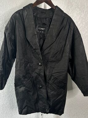 106. Women’s COMINT Leather Coat